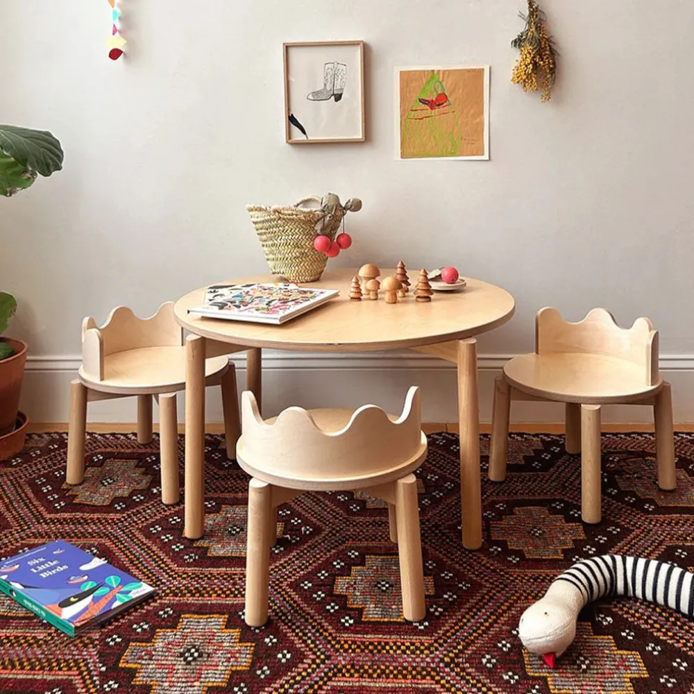 Moss Table
