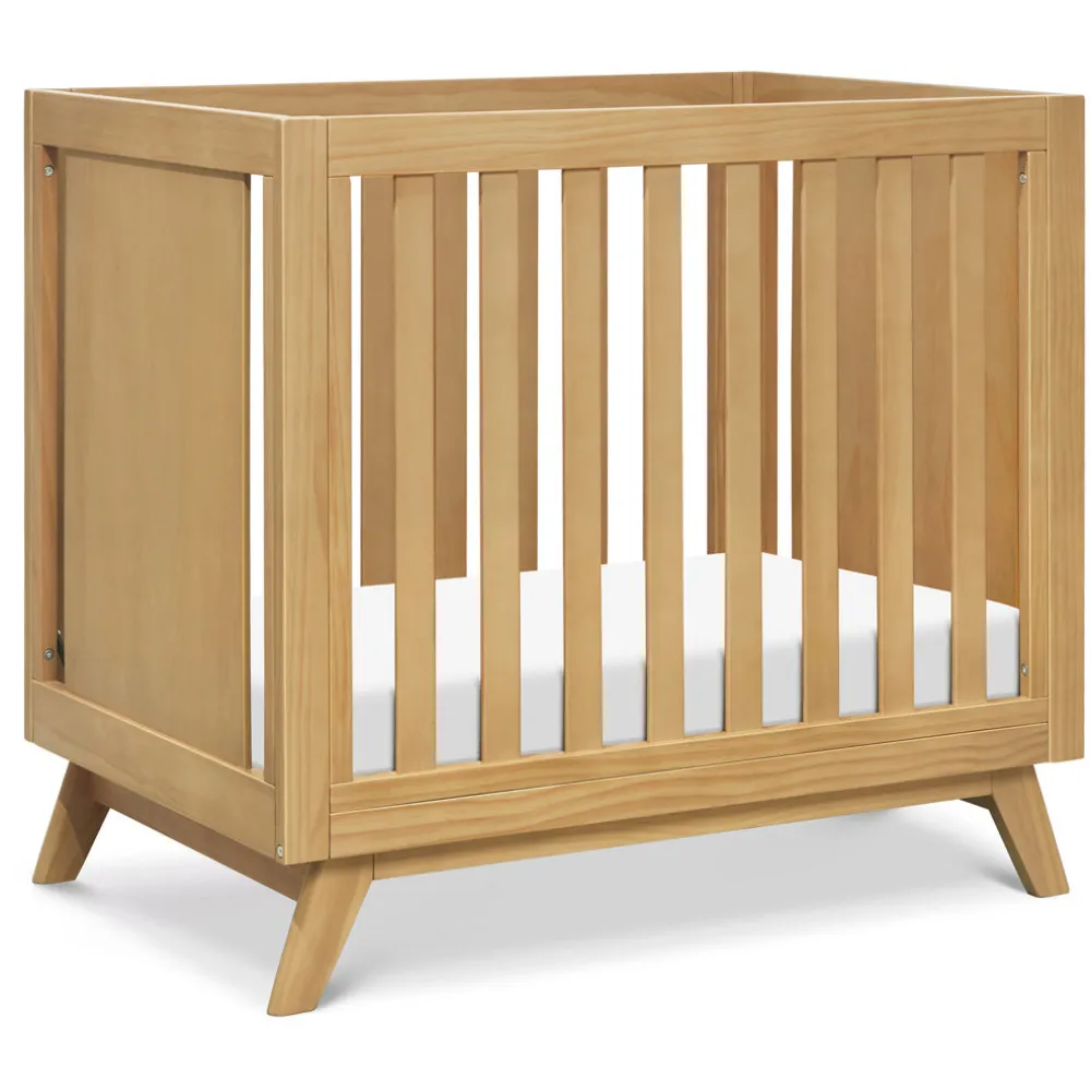 Otto 3-in-1 Convertible Mini Crib