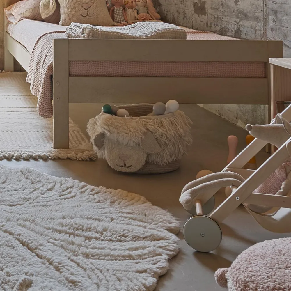 Pink Nose Sheep Woolable Basket