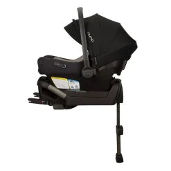 PIPA Aire Infant Car Seat + PIPA Series Base