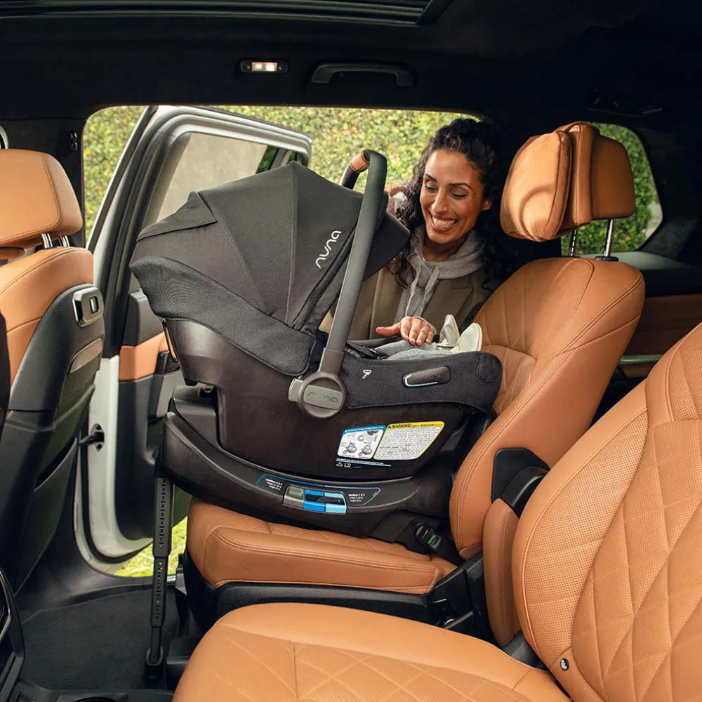 PIPA Aire RX Infant Car Seat + PIPA RELX Base