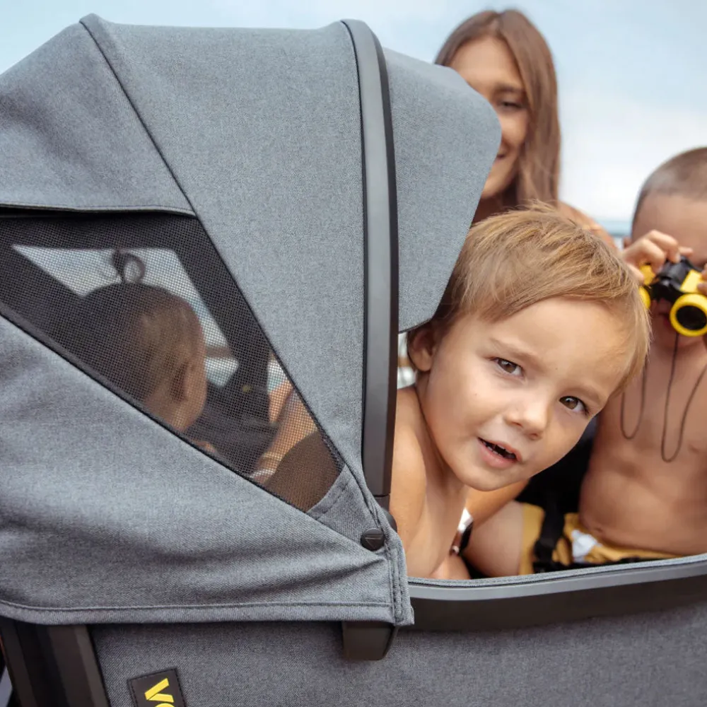 Retractable Canopy for 2-Seat Cruiser