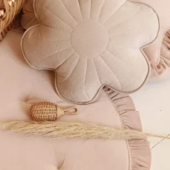Round Mat with Frill