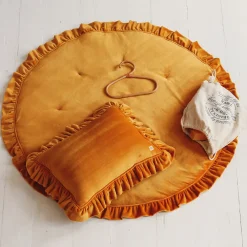 Round Mat with Frill