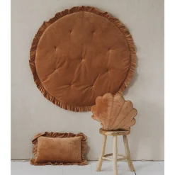 Round Mat with Frill