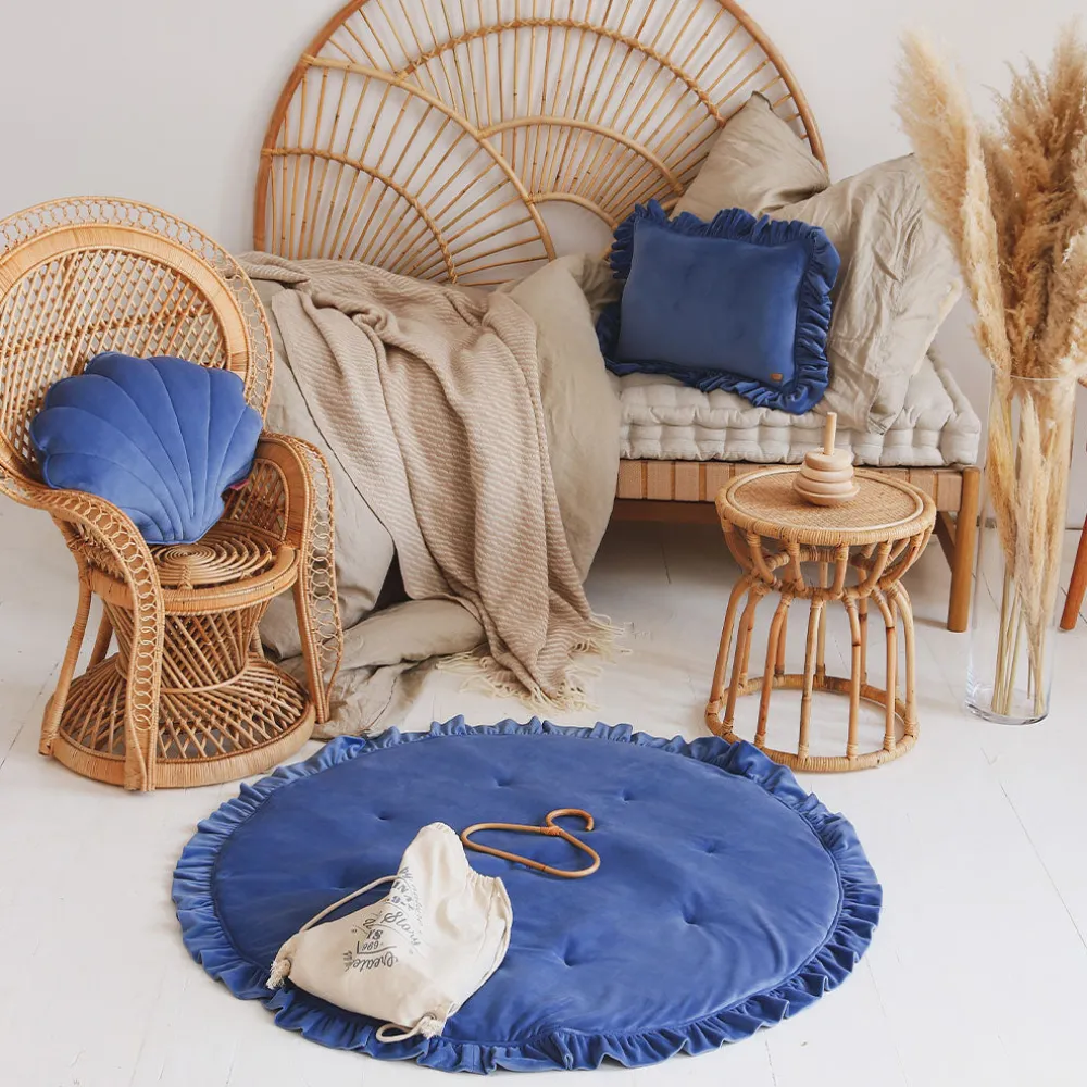 Round Mat with Frill