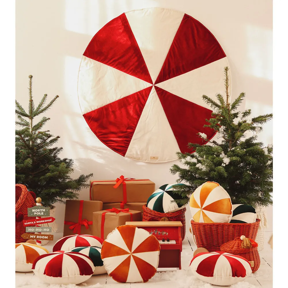 Round Patchwork Pillow