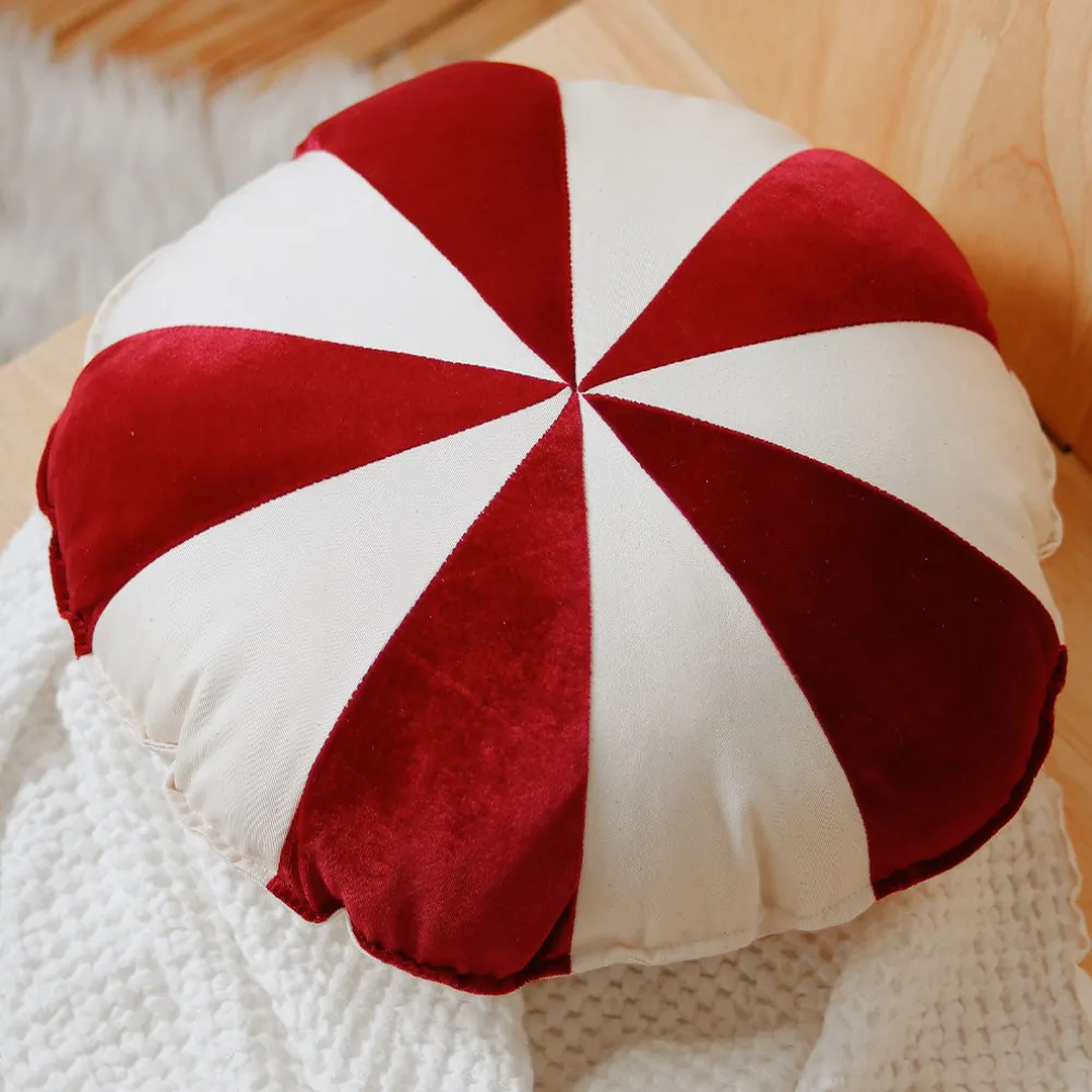 Round Patchwork Pillow
