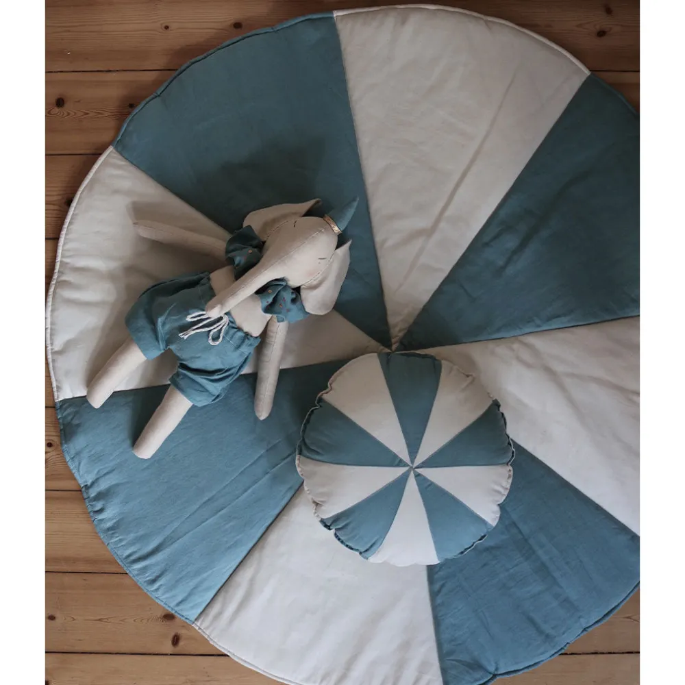 Round Patchwork Pillow