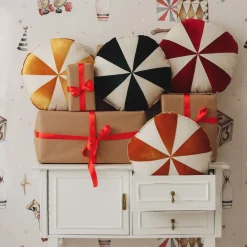 Round Patchwork Pillow