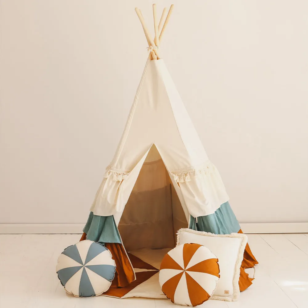 Round Patchwork Pillow