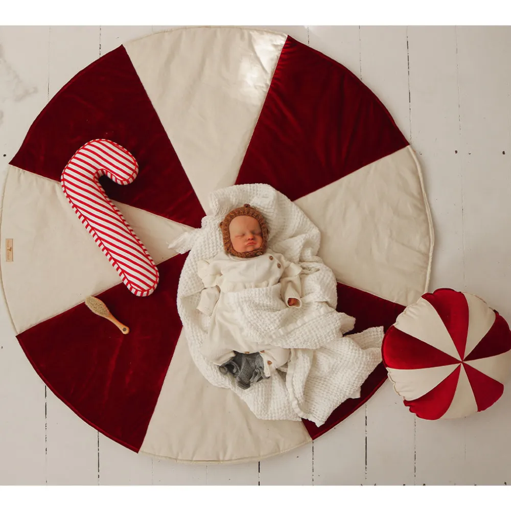Round Patchwork Pillow