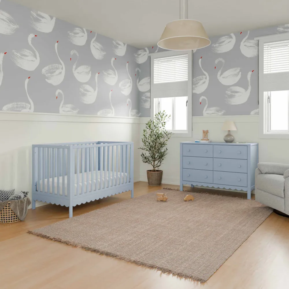 Sammy Scallop 4-in-1 Convertible Crib