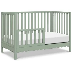 Sammy Scallop 4-in-1 Convertible Crib