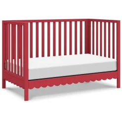Sammy Scallop 4-in-1 Convertible Crib