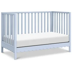 Sammy Scallop 4-in-1 Convertible Crib