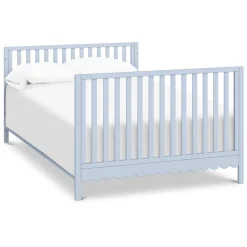Sammy Scallop 4-in-1 Convertible Crib