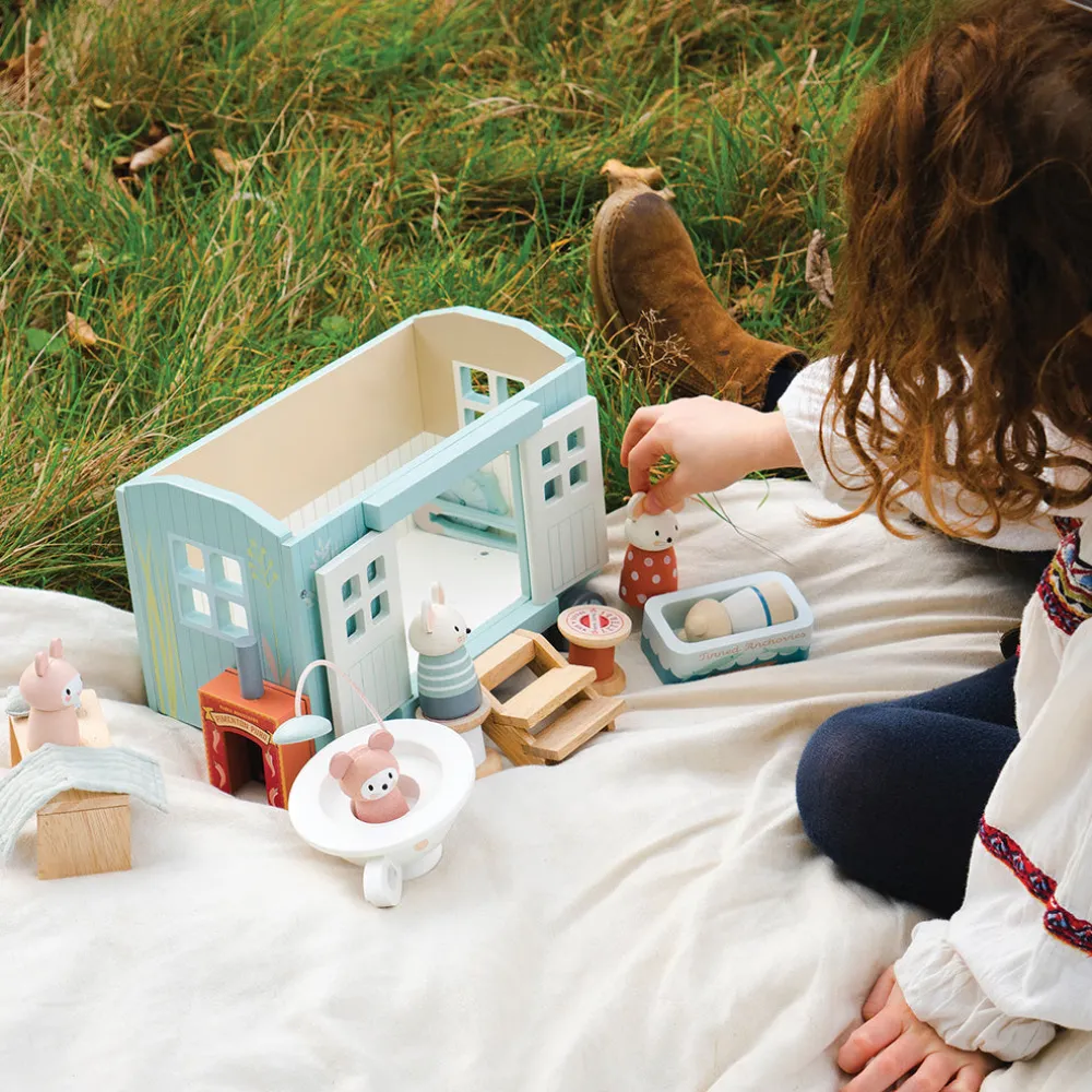 Secret Meadow Shepherds Hut