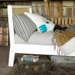 Sparrow Twin Bed