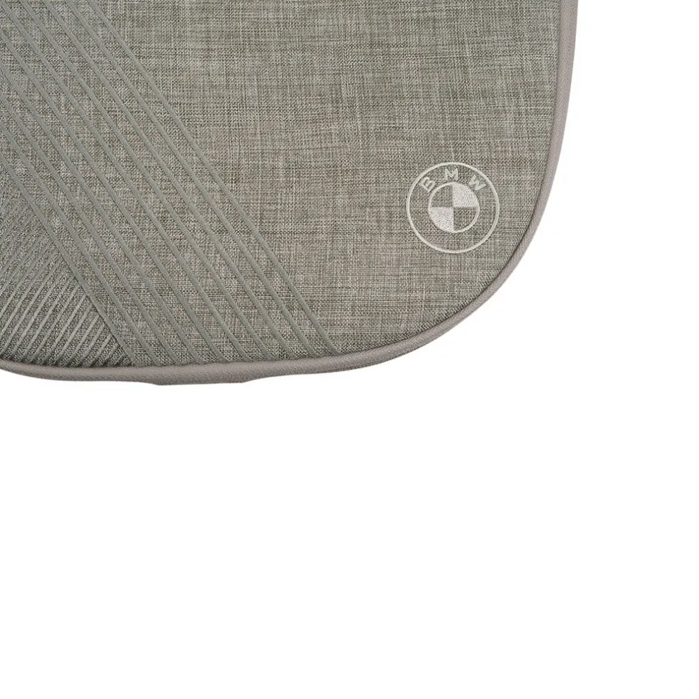 SWIV & TRIV Series Bassinet + Stand