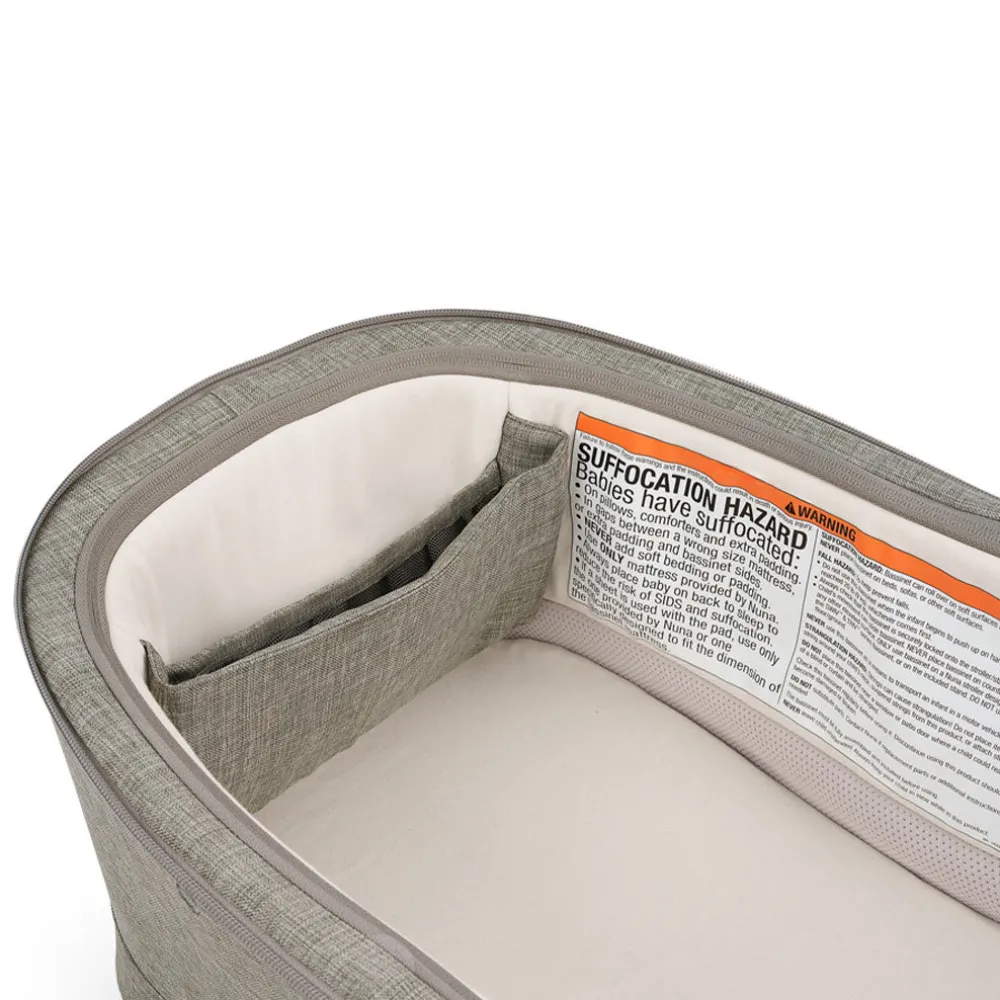 SWIV & TRIV Series Bassinet + Stand