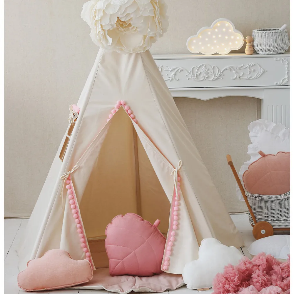 Teepee Tent with Pompoms
