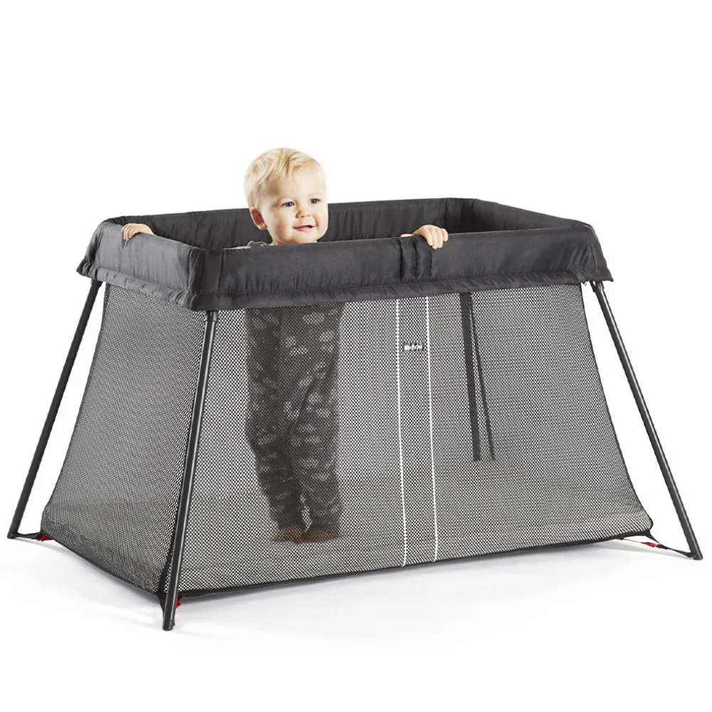 Travel Crib Light + Fitted Sheet Bundle