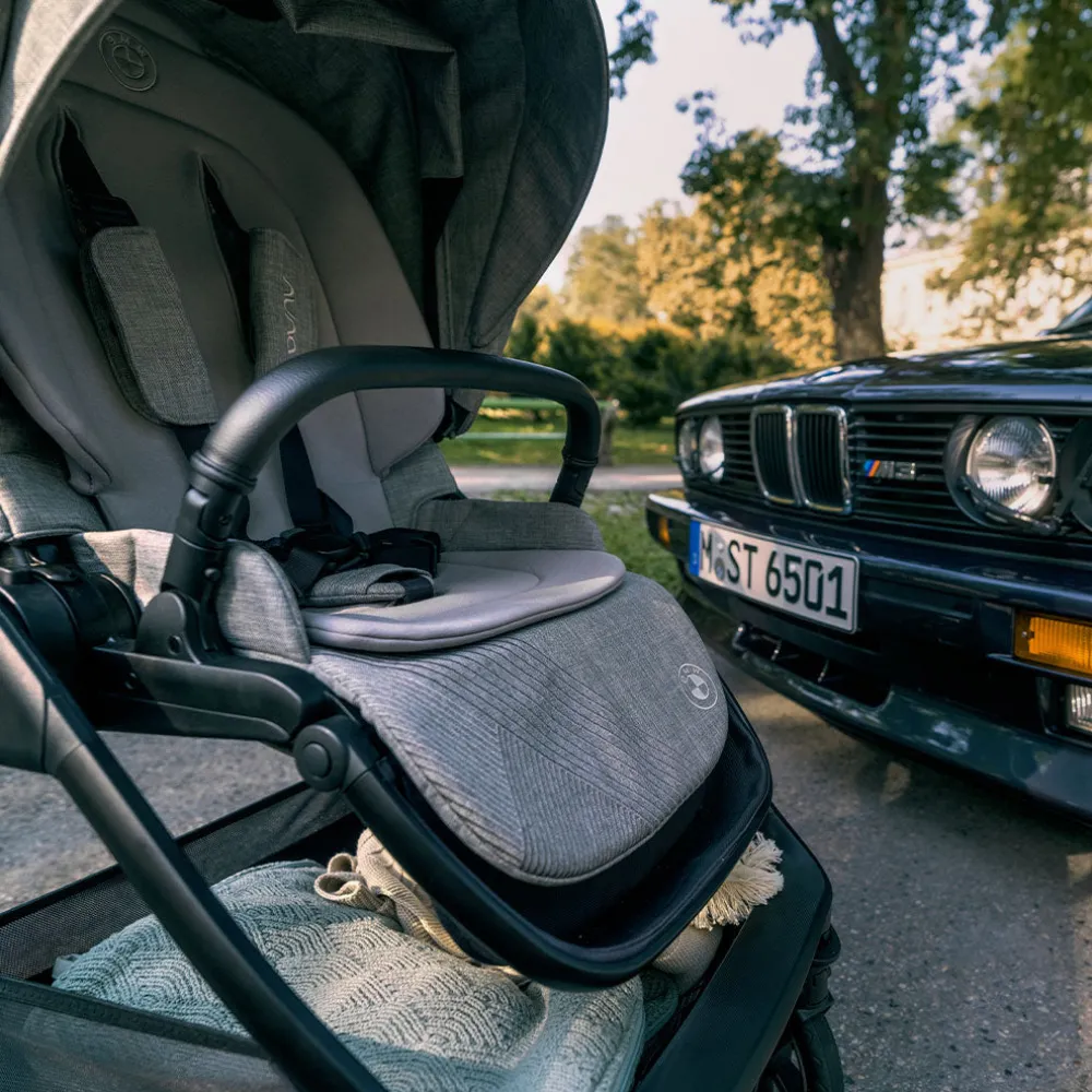 TRIV Next Stroller
