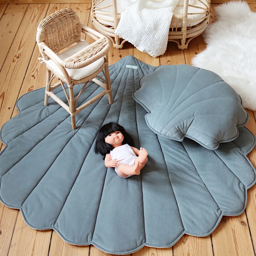 Velvet Shell Mat
