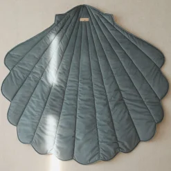 Velvet Shell Mat