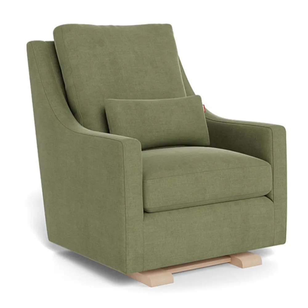 Vera Glider