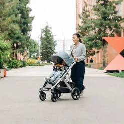 Vista V3 Stroller + Travel Bag Bundle