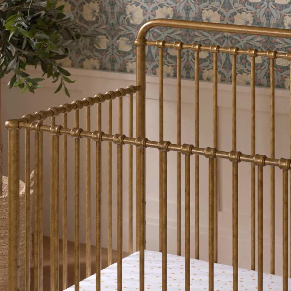 Winston 4 in 1 Convertible Crib