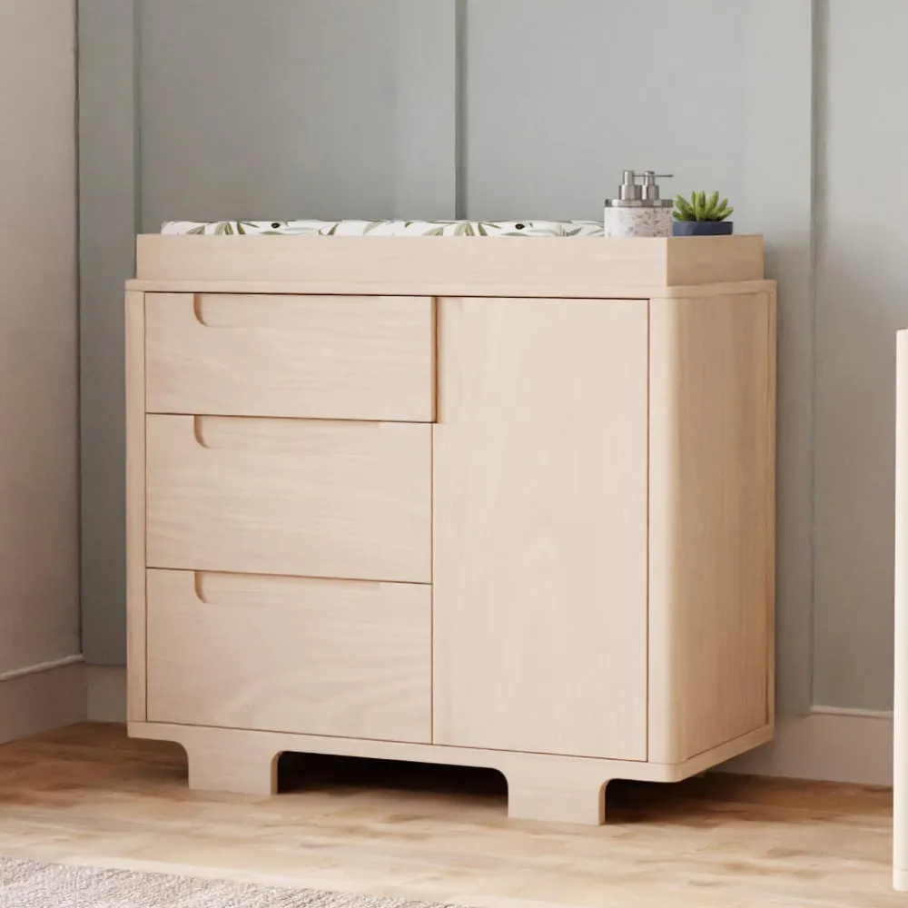 Yuzu 3-Drawer Compact Changer Dresser with Removable Changing Tray (41")