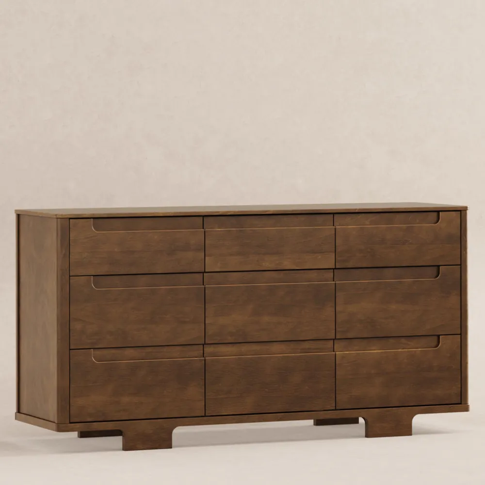 Yuzu 9-Drawer Dresser