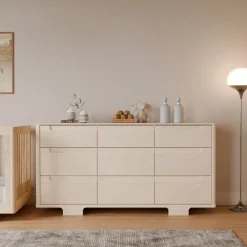 Yuzu 9-Drawer Dresser
