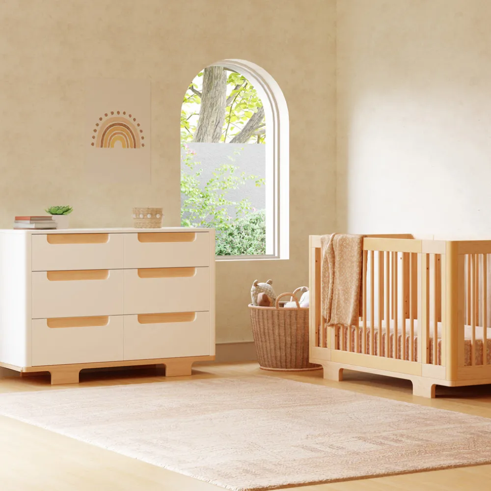 Yuzu 8-In-1 Convertible Crib With All Stages Conversion Kits