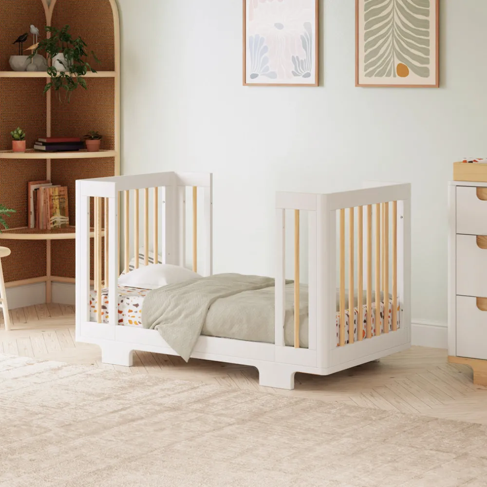 Yuzu 8-In-1 Convertible Crib With All Stages Conversion Kits
