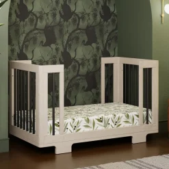 Yuzu 8-In-1 Convertible Crib With All Stages Conversion Kits