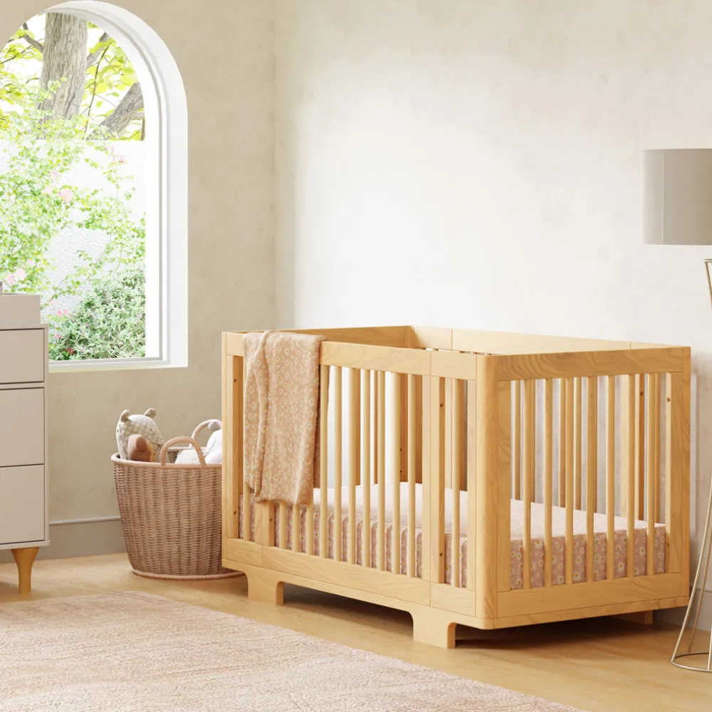 Yuzu 8-In-1 Convertible Crib With All Stages Conversion Kits