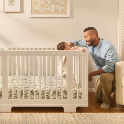 Yuzu 8-In-1 Convertible Crib With All Stages Conversion Kits