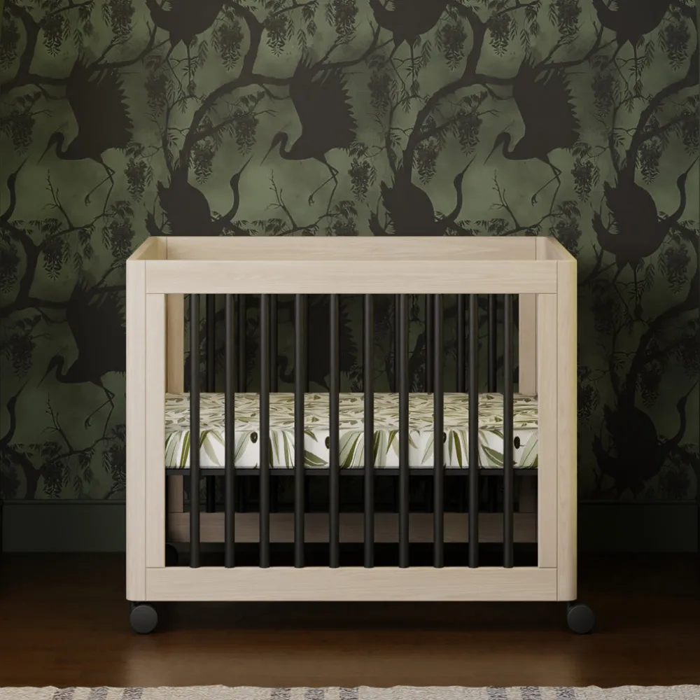 Yuzu 8-In-1 Convertible Crib With All Stages Conversion Kits