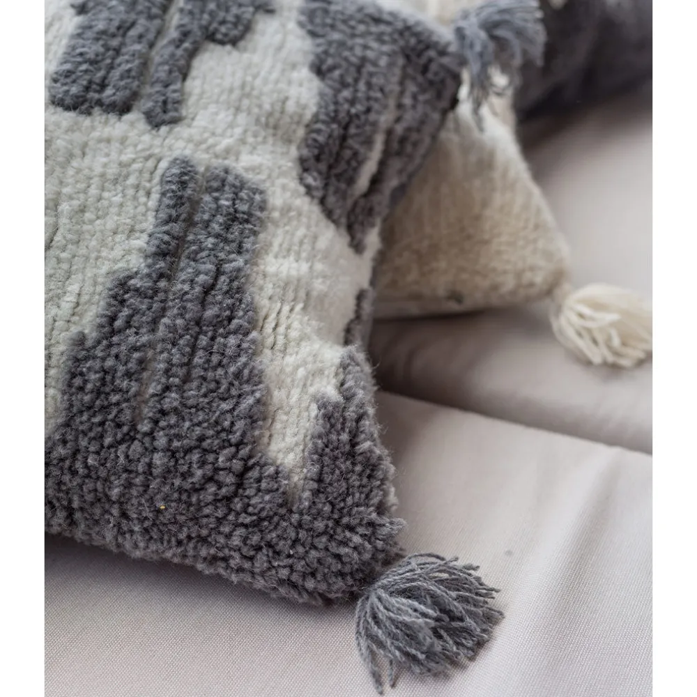 Zagros Nomad Cushion