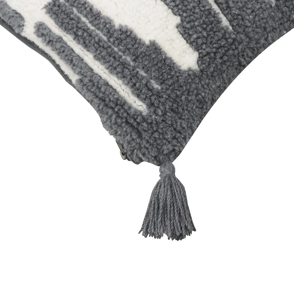 Zagros Nomad Cushion