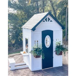 Zahara Playhouse